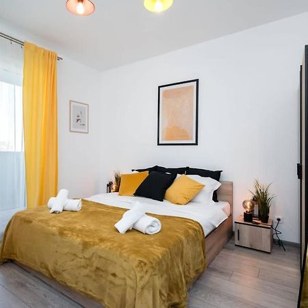Carol New Building With Balcony Apartamento Bucareste Exterior foto